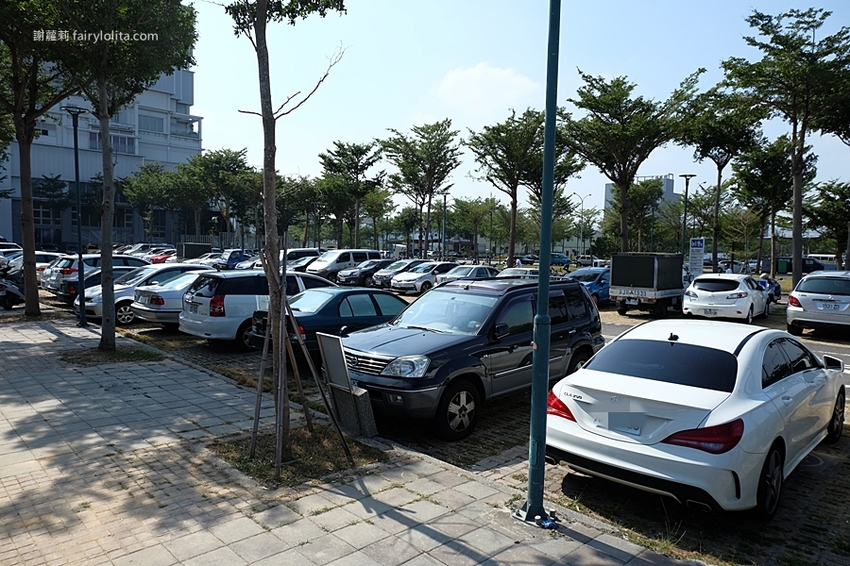 月暮藏涮涮鍋。新開幕！史上最浮誇個人涮涮鍋，日本和牛、活體海鮮，個人套餐499元起，藏身超美玻璃屋！ @蹦啾♥謝蘿莉 La vie heureuse