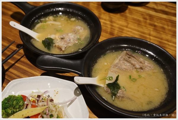 倚樂田食-11-味噌魚湯.JPG