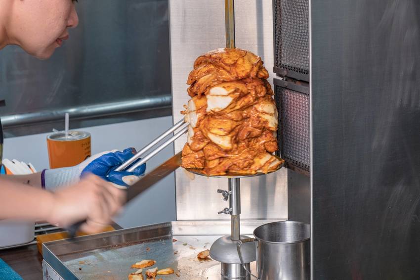 高雄前鎮｜摩登沙威瑪-超飽滿的沙威瑪，口味清爽不膩口