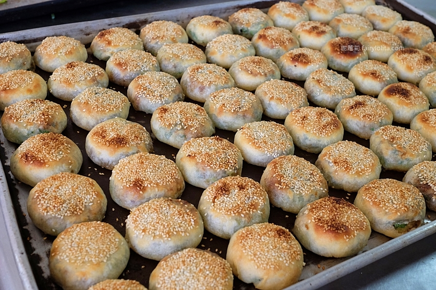 期間限定!萬波島嶼全新「大小吉荔」,滿滿荔枝果肉+荔枝水果凍,喝起來每一口都是料! @蹦啾♥謝蘿莉 La vie heureuse