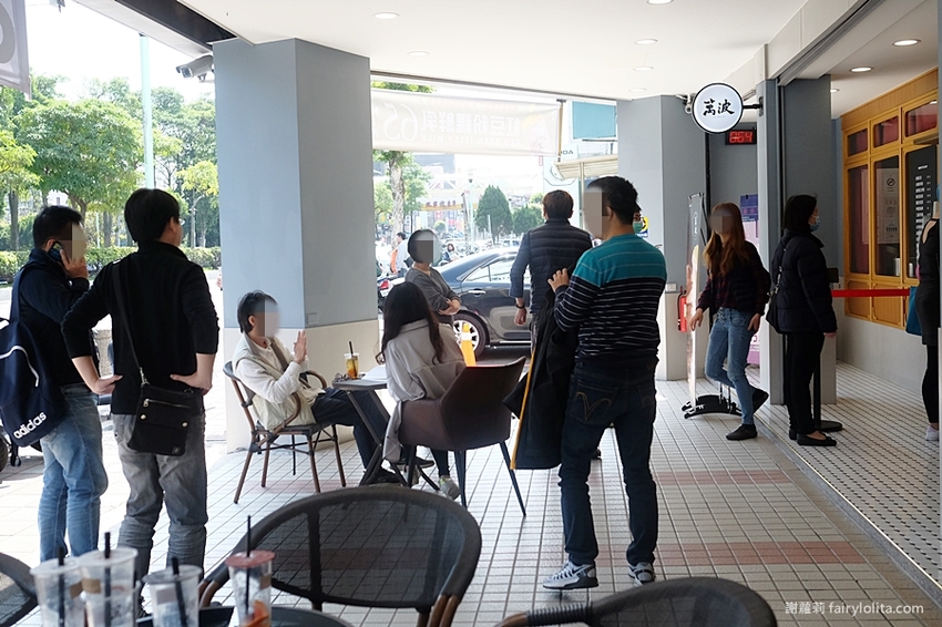 萬波島嶼推全台獨創「雞蛋糕珍珠奶茶」+「oreo雞蛋糕珍珠奶茶」搶先喝，沒有很浮誇，只有最浮誇！ @蹦啾♥謝蘿莉 La vie heureuse