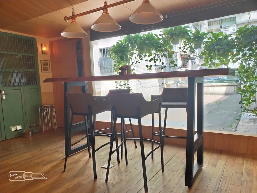 英式早餐 台北早午餐 捷運南京復興站美食 外國人推薦 友善動物.jpg 英式早餐 台北早午餐 捷運南京復興站美食 外國人推薦 友善動物.jpg