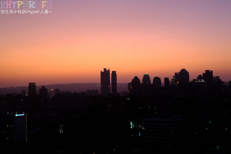 台中丼飯,台中定食,台中廣三sogo美食,台中日式丼飯,台中日式定食,台中燒肉,台中牛丁次郎坊,台中美食,廣三sogo美食,廣三SOGO餐廳,牛丁次郎坊SOGO店,牛丁次郎坊X深夜裡的和魂燒肉丼XSOGO支店 @強生與小吠的Hyper人蔘~