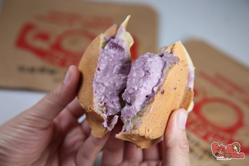 【台南美食】育樂街超人氣爆餡紅豆餅，連金莎巧克力都包進來：Q弟紅豆餅 - 熱血玩台南。跳躍新世界