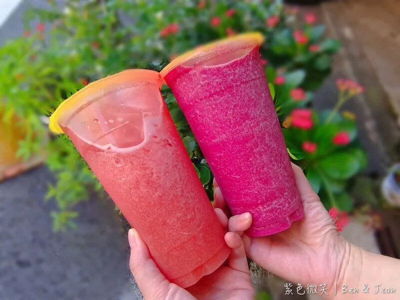 宜蘭縣頭城鎮宜蘭【木瓜王果汁】現打果汁種類多超精采，頭城在地人氣名店，必喝木瓜牛奶、綜合果汁和西瓜汁