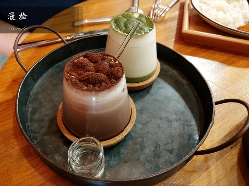 IMAG0657_mh1572182636927.jpg - 【台北咖啡廳】『漫拾』 主打不限時咖啡廳 ︱深夜出爐泡芙、可頌 熱愛甜食的先衝一波