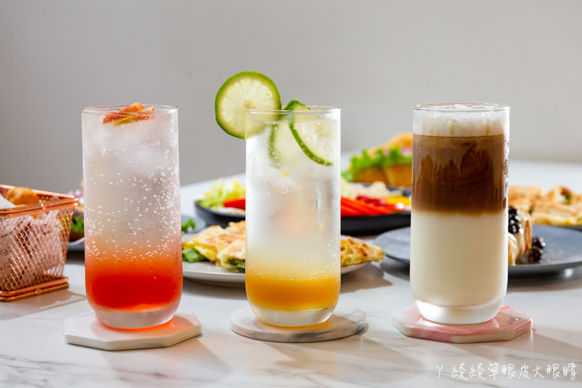 新竹平價早午餐推薦咖啡羊行|不用百元就可以吃到的美食!滿滿珍珠爆漿卡士達可頌,激推招牌酥皮蛋餅跟漢堡