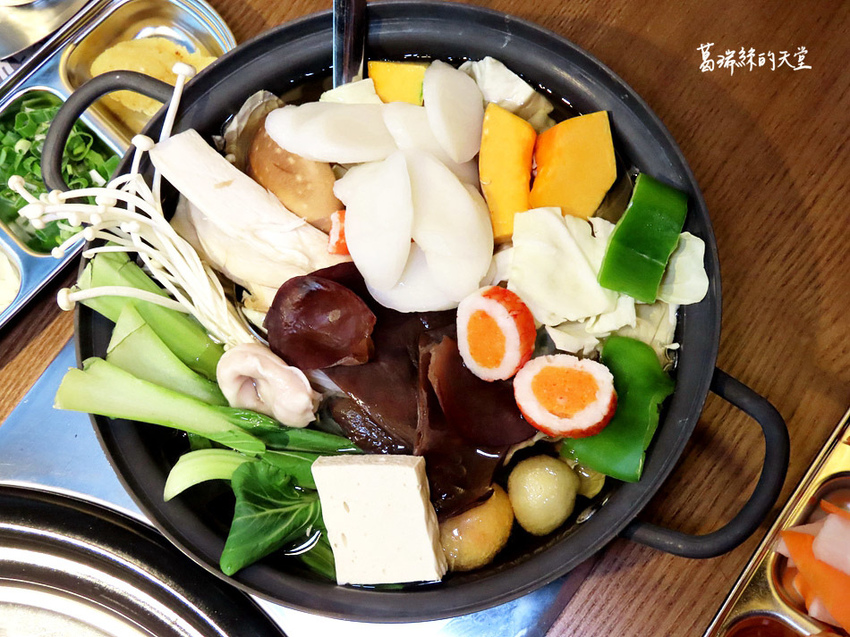 西門町美食-阿豬媽韓式烤肉X火鍋吃到飽 (31).jpg