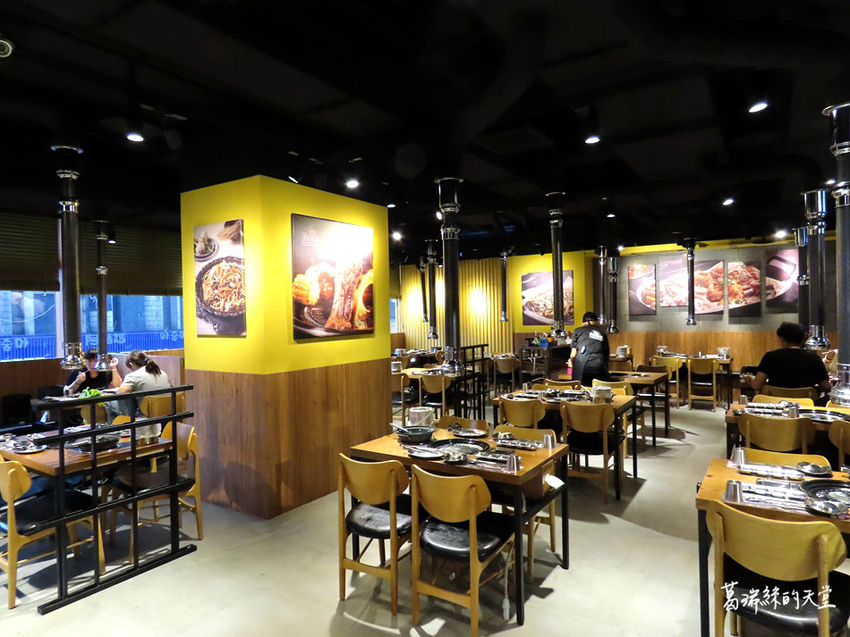 西門町美食-阿豬媽韓式烤肉X火鍋吃到飽 (3).jpg