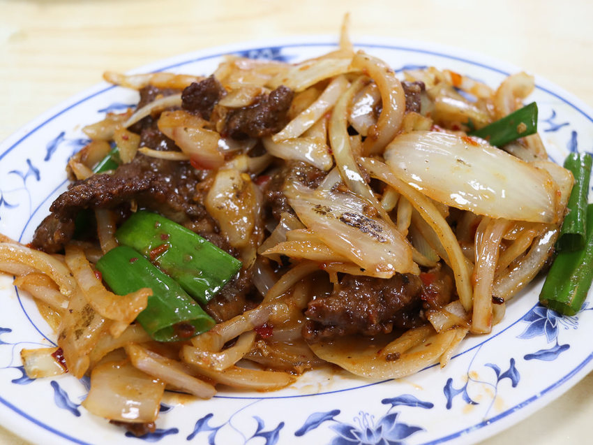 阿輝牛肉城，新店大坪林美味現炒牛肉料理/牛肉火鍋，N訪大推 - Lexies Blog，寫食派