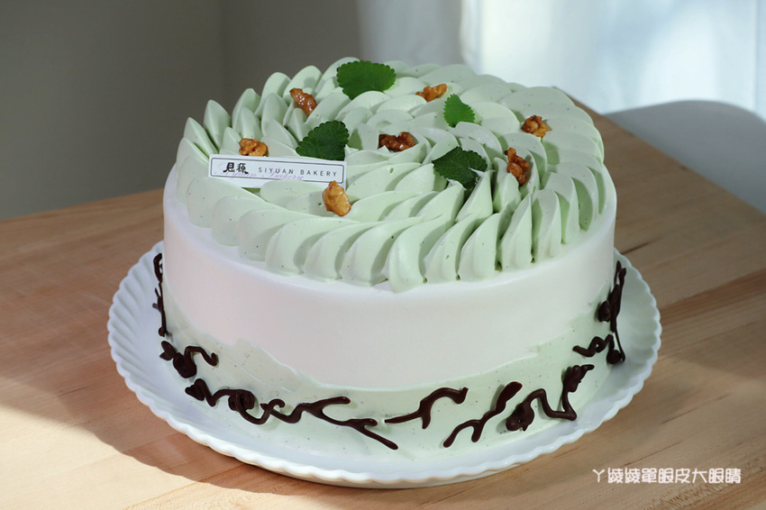 新竹竹北母親節蛋糕推薦思源麵包!母親節蛋糕預購開跑,出爐就被秒殺的熱芋泥肉鬆刈包、爆蒜乳酪湯瑪士