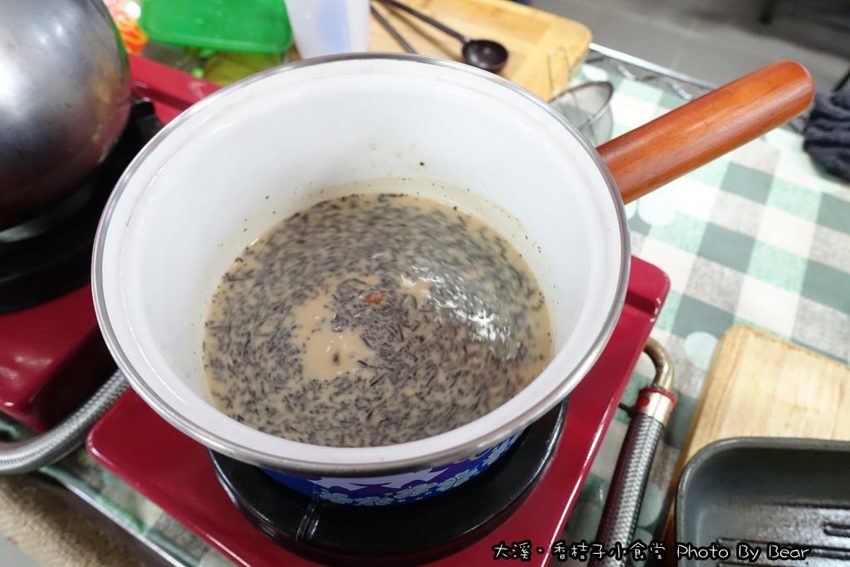 【大溪】「香桔子小食堂．隱藏版的簡單樸實好滋味(手沖咖啡/輕食/法式厚片吐司/週間選食/二手物/多目標體育館內/近賴媽媽豆花)」