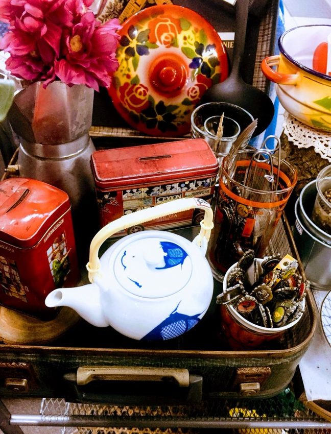 【大溪】「香桔子小食堂．隱藏版的簡單樸實好滋味(手沖咖啡/輕食/法式厚片吐司/週間選食/二手物/多目標體育館內/近賴媽媽豆花)」