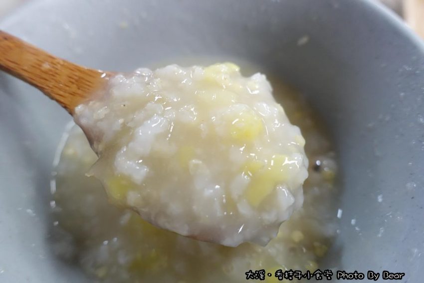 【大溪】「香桔子小食堂．隱藏版的簡單樸實好滋味(手沖咖啡/輕食/法式厚片吐司/週間選食/二手物/多目標體育館內/近賴媽媽豆花)」