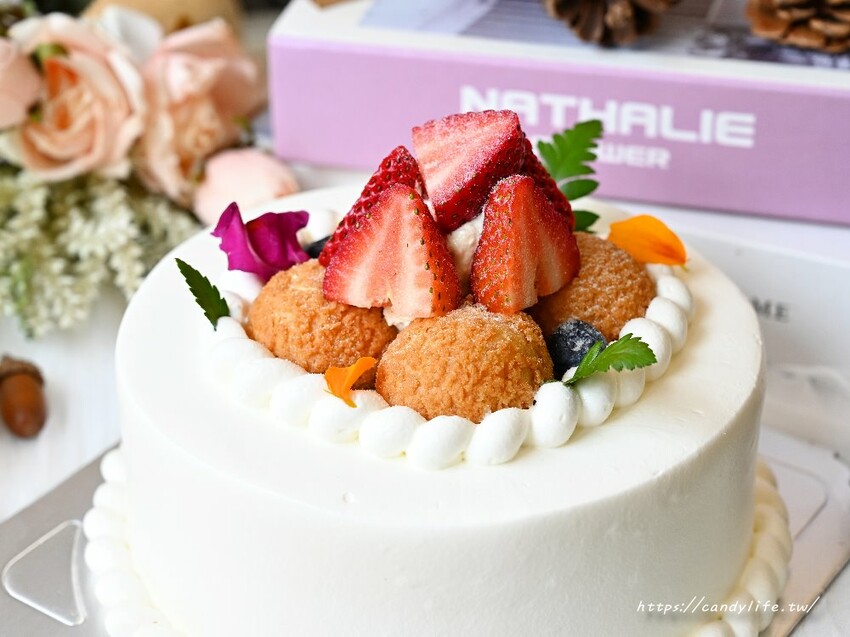 旅禾泡芙之家｜台中人氣麵包店2023母親節蛋糕開賣，六種口味任你選，5/12前預購享三大好禮～