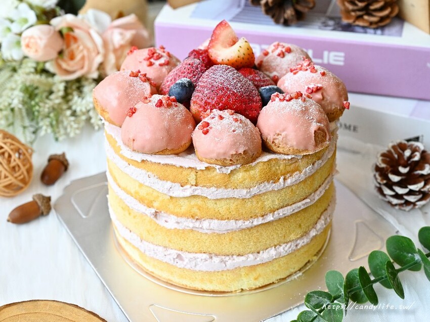 旅禾泡芙之家｜台中人氣麵包店2023母親節蛋糕開賣，六種口味任你選，5/12前預購享三大好禮～