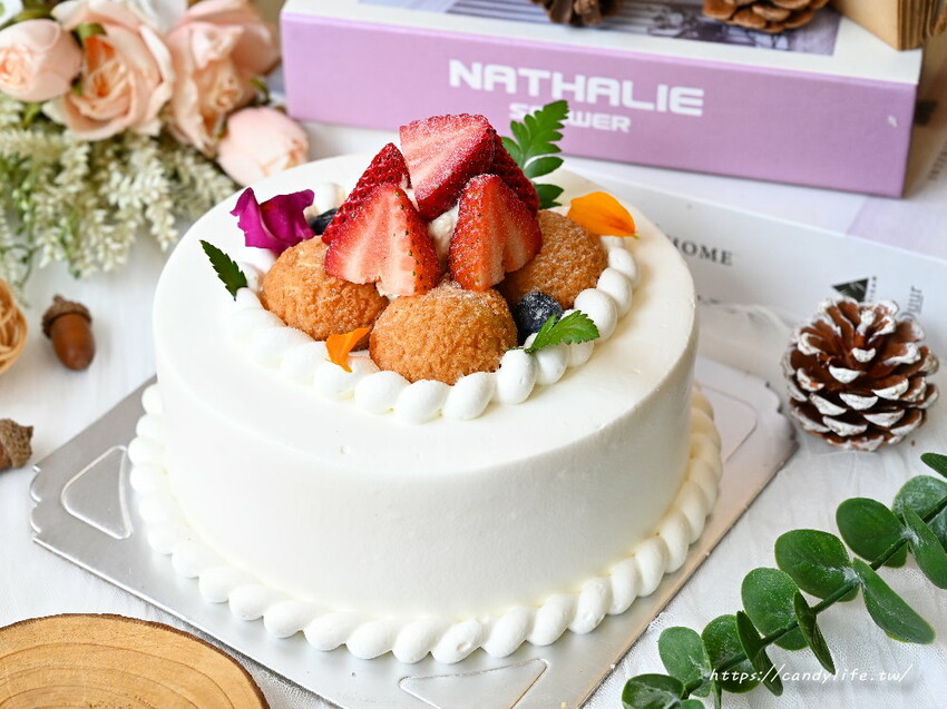 旅禾泡芙之家｜台中人氣麵包店2023母親節蛋糕開賣，六種口味任你選，5/12前預購享三大好禮～