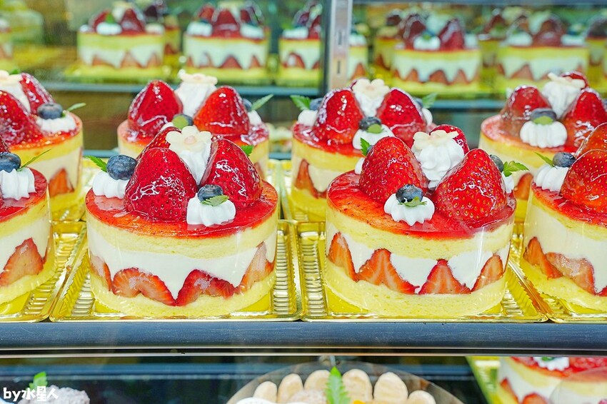 旅禾泡芙之家 2023母親節蛋糕