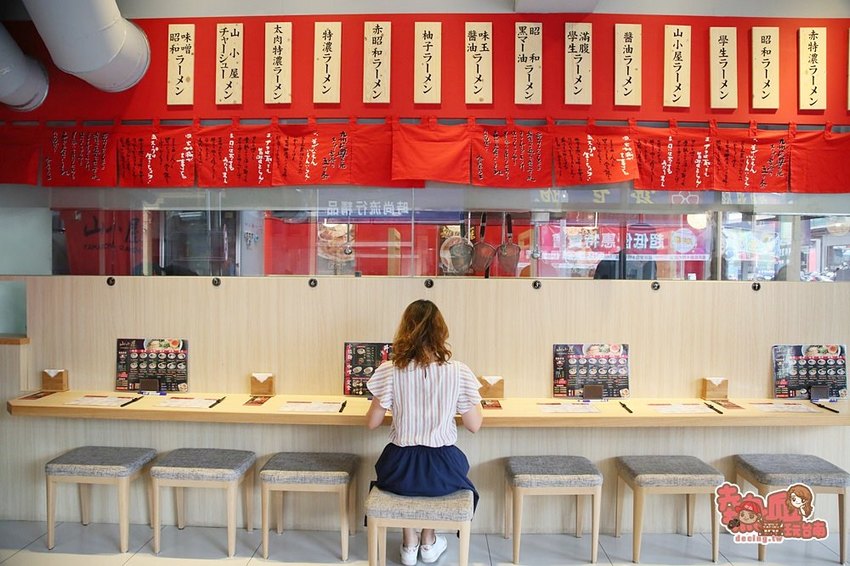 【台南美食】日本九州拉麵在台南,加麵不夠看還要送你吃煎餃:山小屋拉麵店 - 熱血玩台南。跳躍新世界