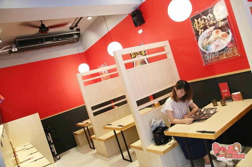 【台南美食】日本九州拉麵在台南,加麵不夠看還要送你吃煎餃:山小屋拉麵店 - 熱血玩台南。跳躍新世界