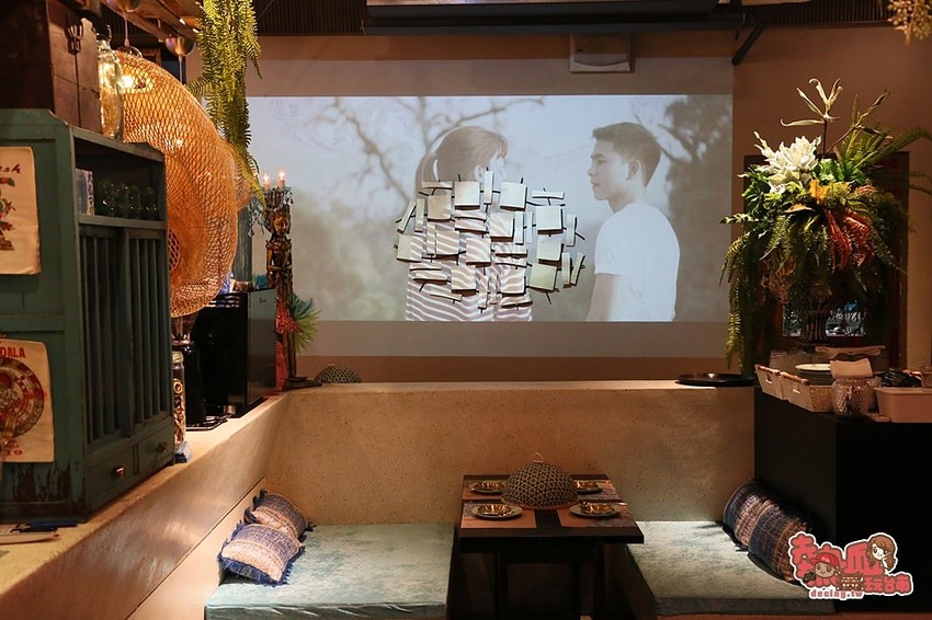 【台南美食】台南最浮誇的泰式料理店，親愛的我把整個泰國都搬來台南了：Nest de 后院泰式餐廳 - 熱血玩台南。跳躍新世界