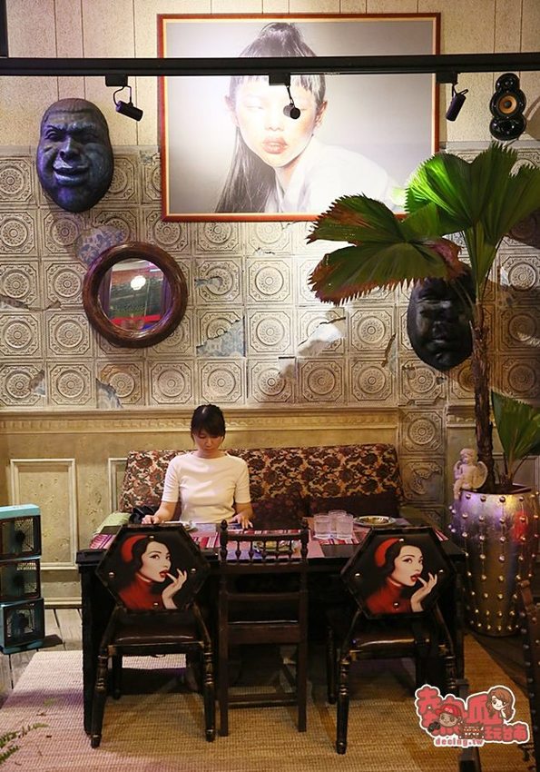 【台南美食】台南最浮誇的泰式料理店，親愛的我把整個泰國都搬來台南了：Nest de 后院泰式餐廳 - 熱血玩台南。跳躍新世界