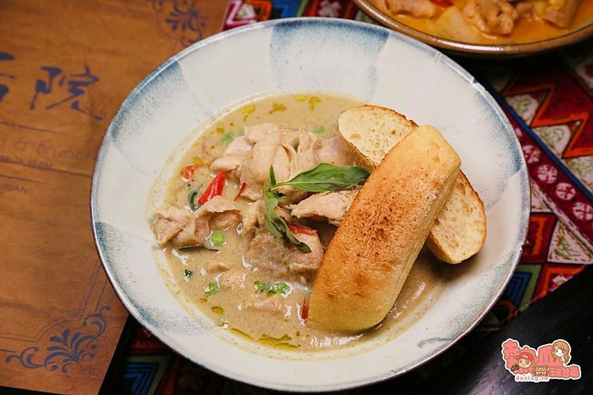 【台南美食】台南最浮誇的泰式料理店，親愛的我把整個泰國都搬來台南了：Nest de 后院泰式餐廳 - 熱血玩台南。跳躍新世界