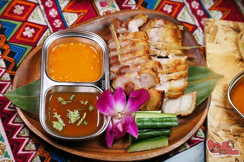 【台南美食】台南最浮誇的泰式料理店，親愛的我把整個泰國都搬來台南了：Nest de 后院泰式餐廳 - 熱血玩台南。跳躍新世界