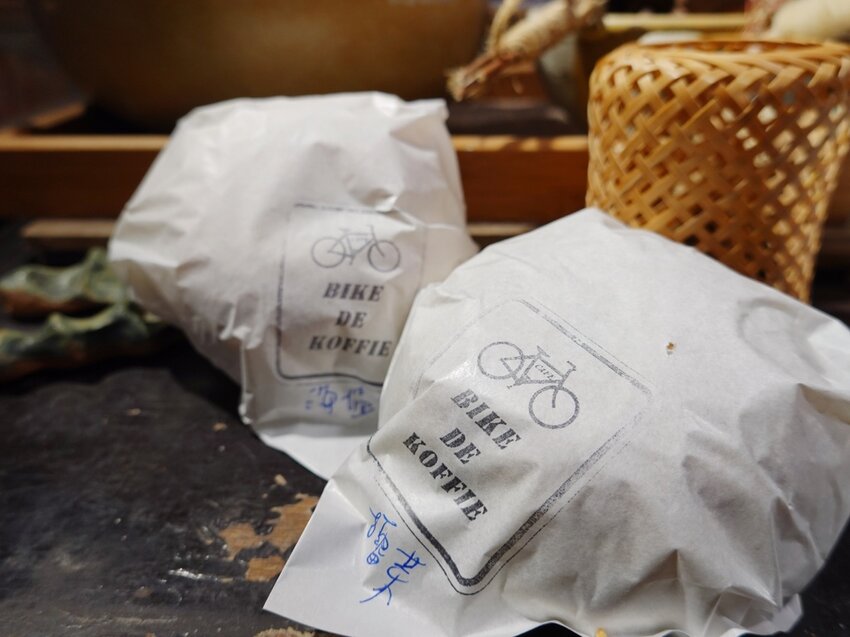 台東池上—BIKE De Koffie 米貝果｜將池上的原汁原味 揉合在Q彈的米貝果裡｜池上火車站、鐵花路