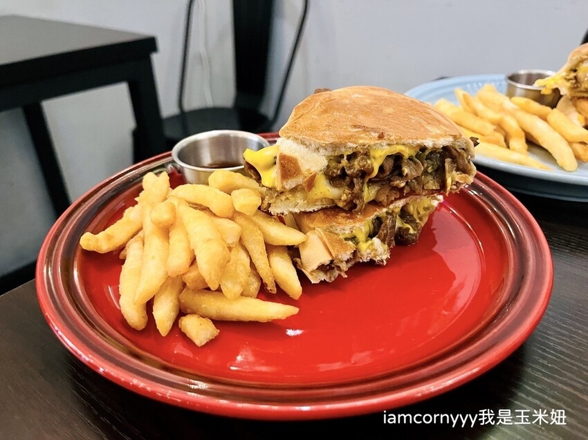 福嗑 -牛肉古巴三明治 .jpeg
