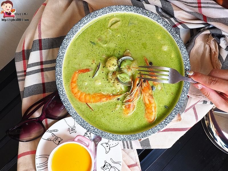 桃園藝文特區美食-義匠義式湯麵-誰說義大利麵只能做乾的，可以當做湯麵的義大利麵也好優啊  (邀約) @民宿女王芽月-美食.旅遊.全台趴趴走