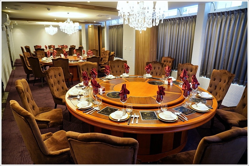 【五股美食】菊芊會館．超浮誇鍋物、桌菜宴席料理，邊吃火鍋邊唱歌的包廂式服務!