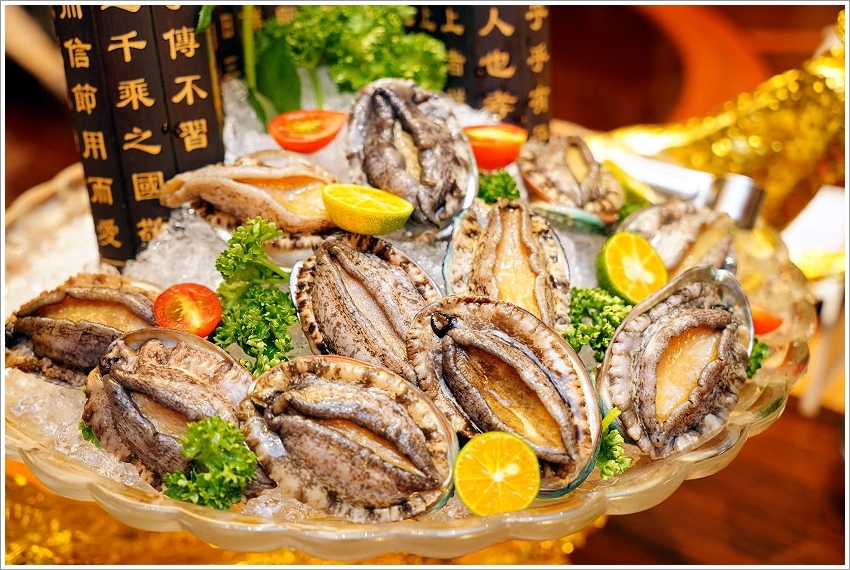 【五股美食】菊芊會館．超浮誇鍋物、桌菜宴席料理，邊吃火鍋邊唱歌的包廂式服務!