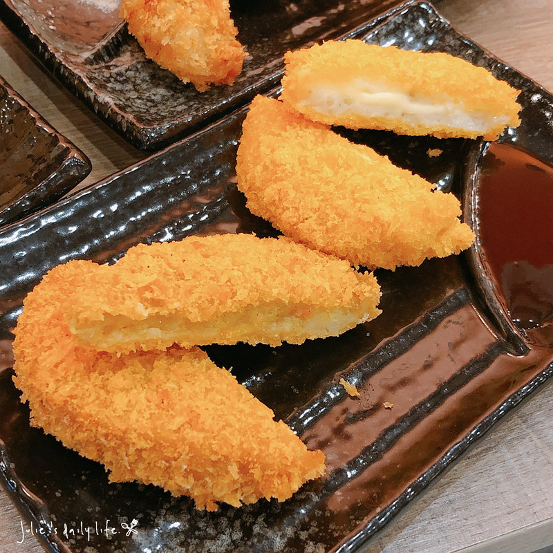 丼飯,味增湯,單點,外送,套餐,平價丼飯,新丼,新丼桃園,桃園中正店,桃園市,炸物,起司瀑布 @跟著Julie一起走吧