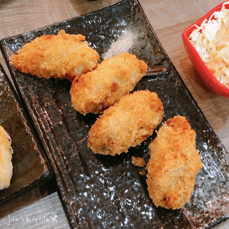 丼飯,味增湯,單點,外送,套餐,平價丼飯,新丼,新丼桃園,桃園中正店,桃園市,炸物,起司瀑布 @跟著Julie一起走吧