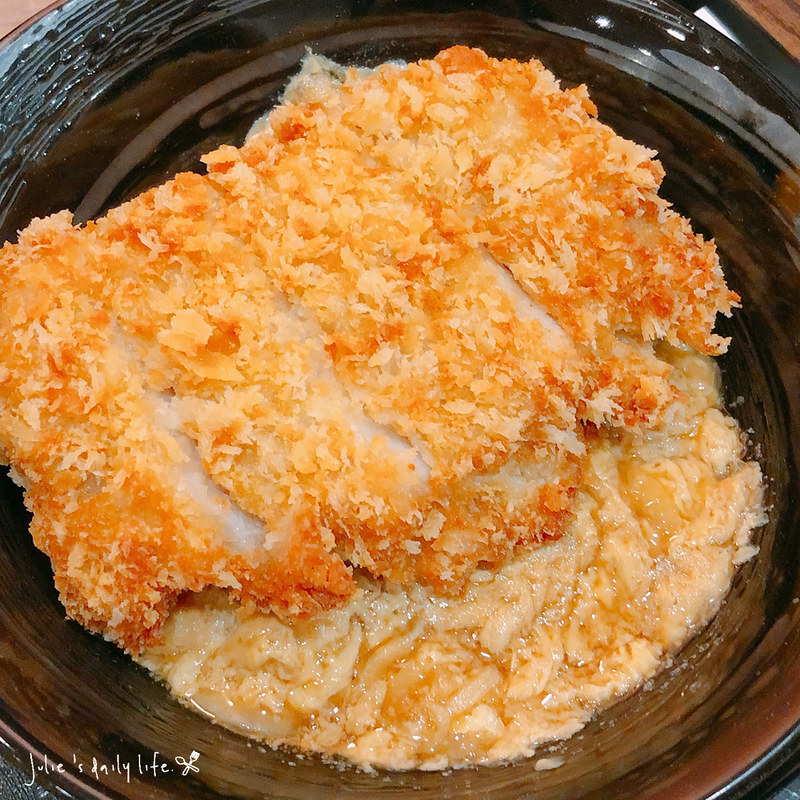 丼飯,味增湯,單點,外送,套餐,平價丼飯,新丼,新丼桃園,桃園中正店,桃園市,炸物,起司瀑布 @跟著Julie一起走吧
