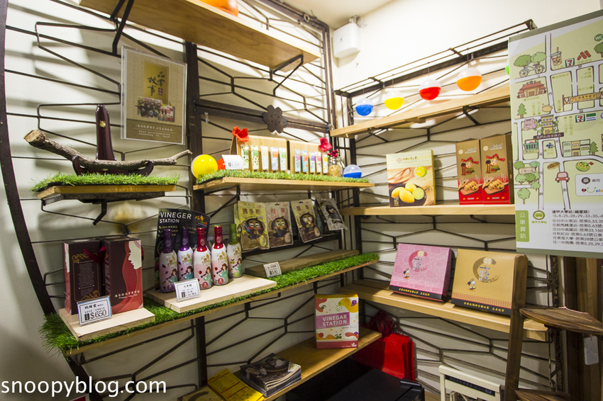 【台中住宿】逢甲夜市住宿|OURS HOTEL我們有故事旅店~步行至逢甲夜市只需3分鐘,充滿文青感的平價旅店