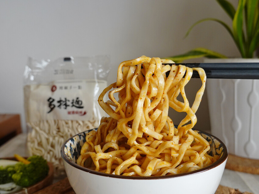 辣椒多一點—多拌麵(椒香麻辣)|高評價麻辣鍋人氣乾拌麵 只要五分鐘人人化身小廚神