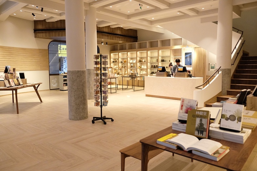 台中中央書局 台中中央書局