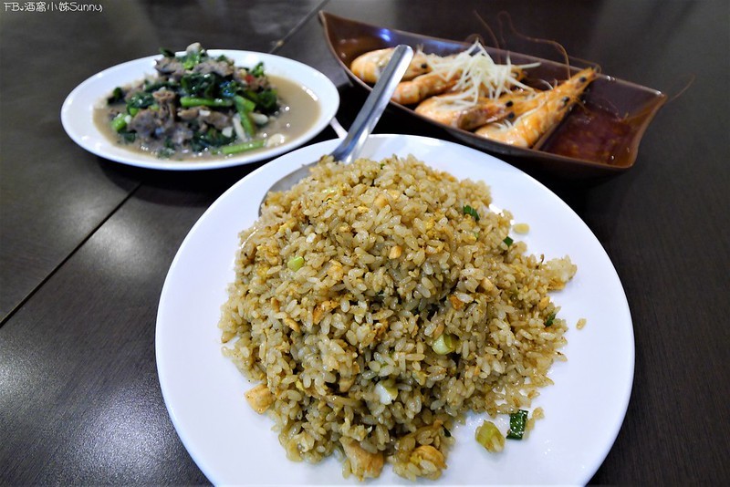 嘉義美食｜博愛二段蟹霸海鮮粥