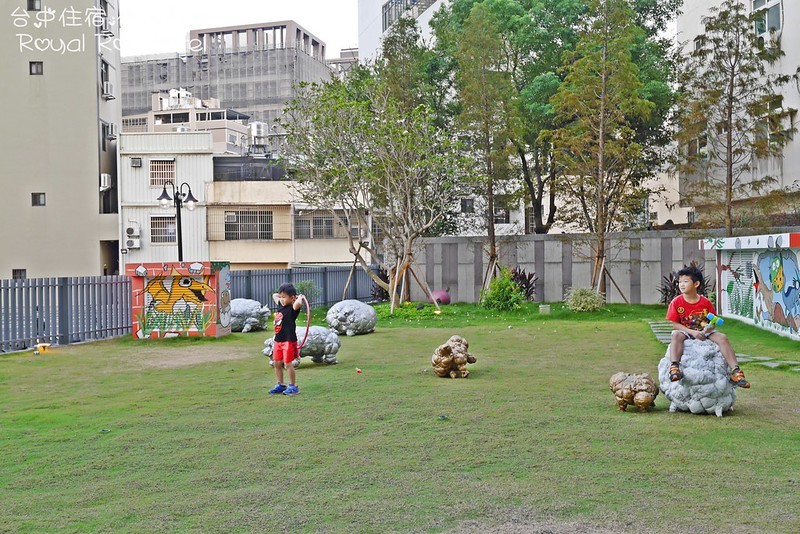 台中住宿推薦｜余舍行旅