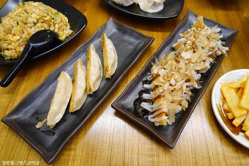 民雄美食|十里洋場 鍋貼專賣店