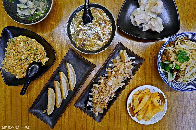 民雄美食|十里洋場 鍋貼專賣店