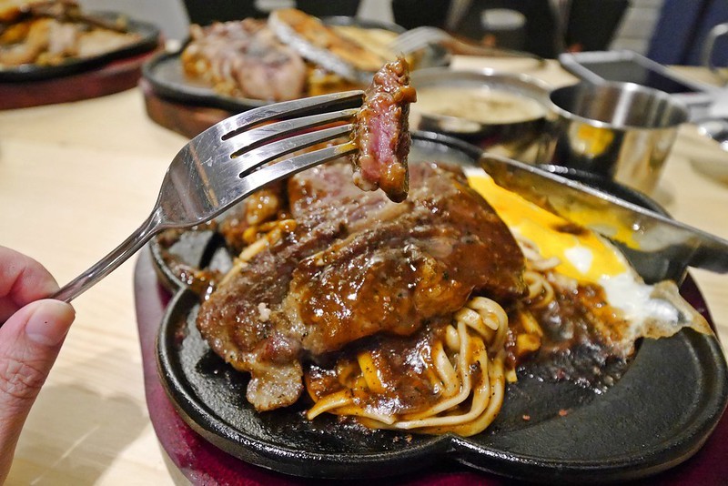 嘉義美食.嘉義牛排.19號倉庫鐵板牛排