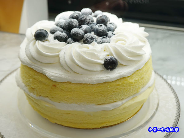 北海道水嫩布蕾牛奶蛋糕-東京巴黎甜點.jpg