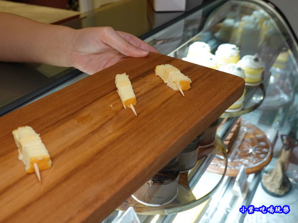 台北-東京巴黎甜點南京店 (2).jpg