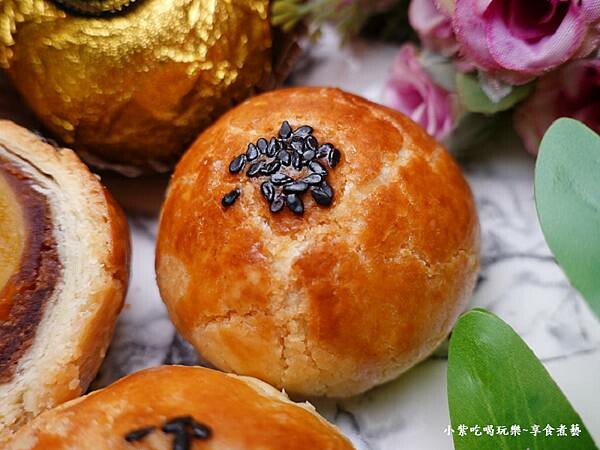 金莎菠蘿蛋黃酥-2024東京巴黎甜點南京店 (1).jpg 金莎菠蘿蛋黃酥-2024東京巴黎甜點南京店 (1).jpg