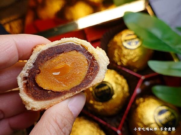 金莎菠蘿蛋黃酥-2024東京巴黎甜點南京店 (5).jpg 金莎菠蘿蛋黃酥-2024東京巴黎甜點南京店 (5).jpg