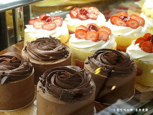 玫瑰生可可、最愛-2024東京巴黎甜點南京店.jpg 玫瑰生可可、最愛-2024東京巴黎甜點南京店.jpg