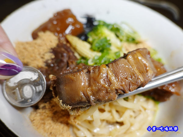 二品芝麻官拌麵-牛脾氣參瑟藝翔食佐宮坊 (3).jpg